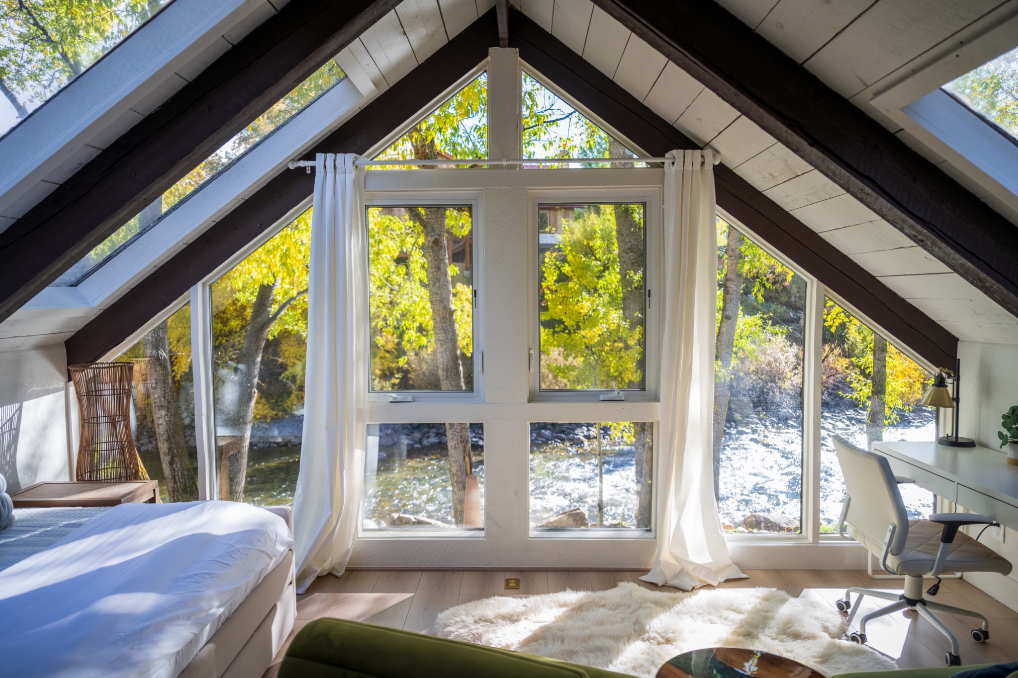 Loft with river view